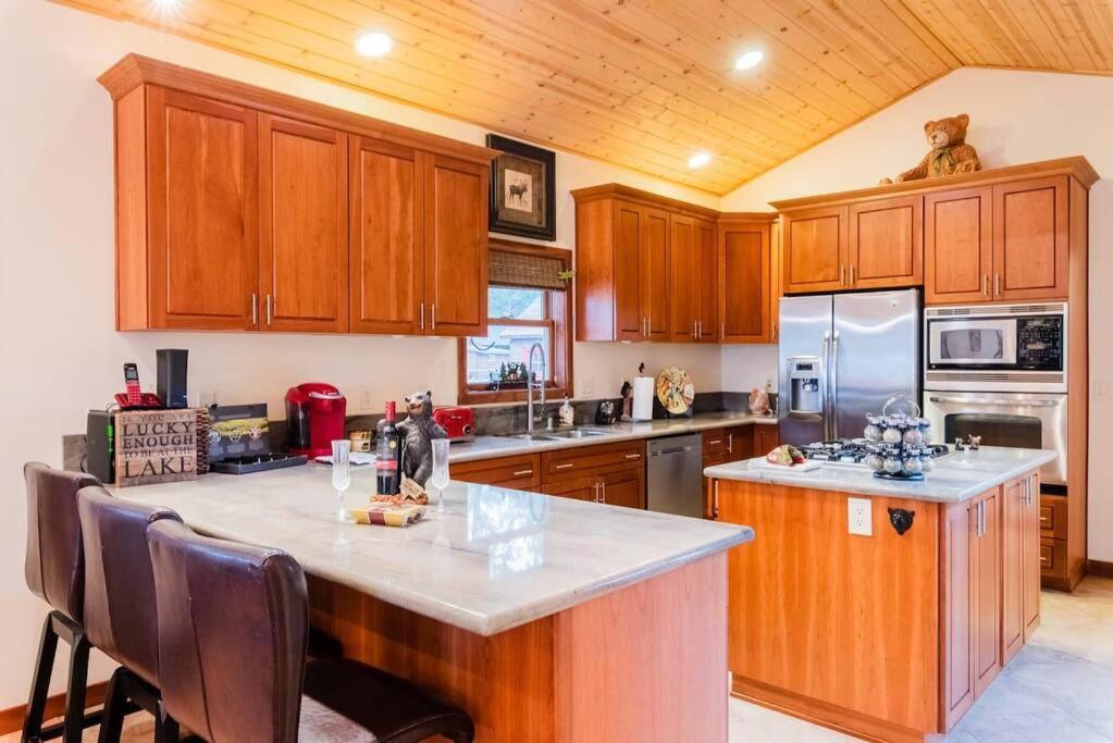 Lake Time Villa New Luxury With Hot Tub Big Bear Lake Exteriör bild